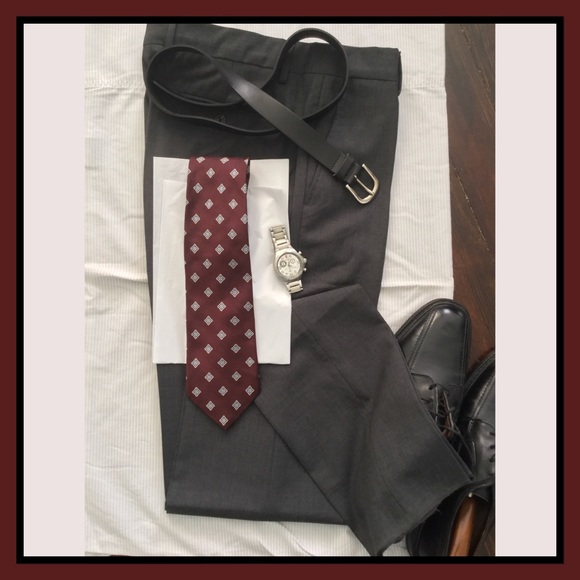 Brooks Brothers woven silk bordeaux tie Italy - Picture 6 of 6